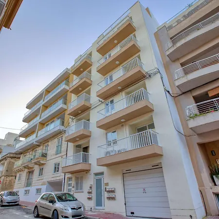 Bright 2br Sea Views From The Balcony * St Paul's Bay