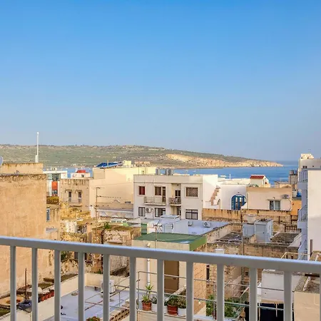 Apartament Bright 2br Sea Views From The Balcony